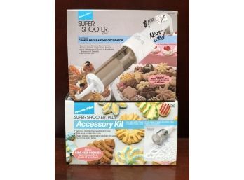 Super Shooter Cookie Press And Accessory Kit - New In Box