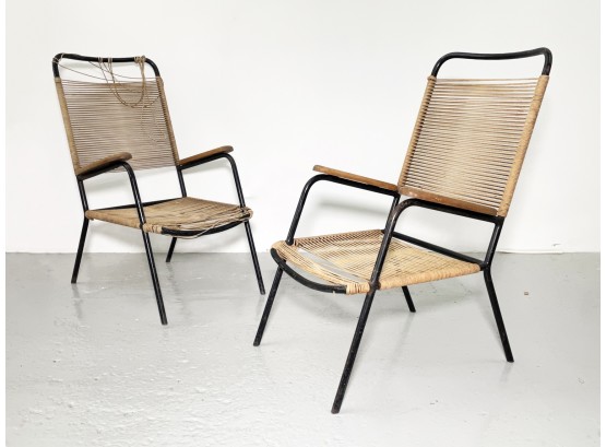 A Pair Of Mid Century Modern Bow String Patio Chairs (AS IS)