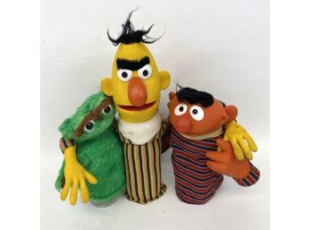 Lot Of 3 Vintage Sesame Street Puppets Bert Ernie Oscar