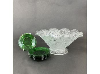 Federal Glass Heritage Center Bowl And 6 Small Green Saucers
