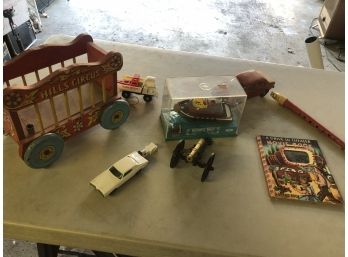 Vintage Lot Of Toys 1940s -1960s-IDEAL MOTORIFIC BOAT ATLAS HARBOR TUG BOAT-HILLS CIRCUS WAGON & MORE