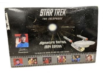 Star-Trek Signature Series 1994 Edition Collectible (In Box)