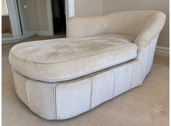 Sherrill Furniture Chenille Upholstered Barrel Back Chaise Lounge Sofa (2 Of 2)
