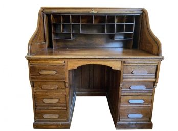 Antique American Solid Hardwood Roll Top Banker's Desk With Secretary Hutch