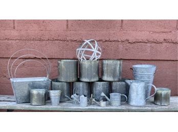 Metal Containers & Decor