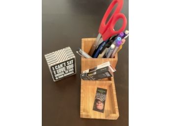 Desk Top  Organizer And Block With Saying