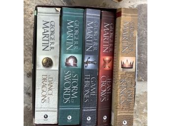 George R R Martin Game Of Thrones Collection (in Paperback)
