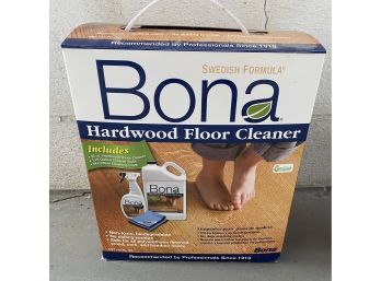Bona Hardwood Floor Cleaner New In Box