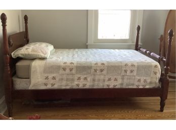 Vintage Set Of Twin Beds (only One Pictured) Mattress Included