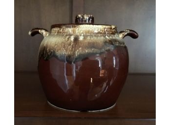 Vintage Hull USA Covered Brown Drip Bean Pot Marked 1512