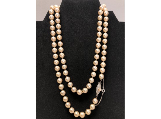 Lovely Vintage Champagne Pearl Necklace With Ornate Clasp