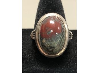 Beautiful 800 Silver Ring With Agate Stone Size 9
