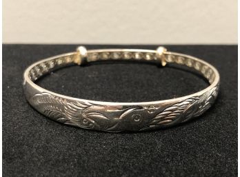 Lovely Solid Sterling Silver Bangle