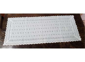 Vintage Hand- Made Linens -white Center Runner Doily 31 1/4' X 13 1/4'