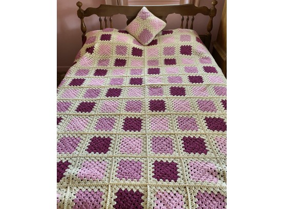 Vintage 75 In. X 80 In. Granny Square Crochet Heavy Weight Afghan  Matching Pillow