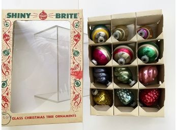 Vintage Shiny Brite 1362 One Dozen Glass Christmas Tree Ornaments ( See Description)