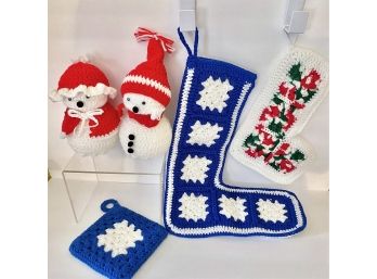 Vintage Handmade Crochet Mr. & Mrs. Snowman 7' -Handcrafted Crochet Stockings & Pot Holder Lot # 1