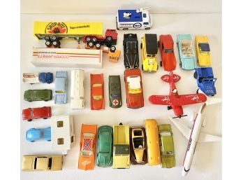 Lot # 1 Of 28 1970's - 1980's Die Cast Cars - Matchbox, Hot Wheels, Corgi, Yatming, Mini Tootsie Toys