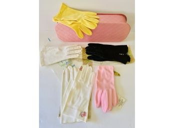 Lot Of 5 Women's Gloves:  Pink, Yellow, 2 White, 1 Black  Two NOS With Tags  Quilted Pink Case