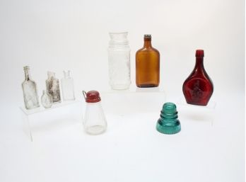 Wheaton Glass Bottle 'Betsy Ross', Hemingway No. 40 Glass Insulator, 1940's Amber Whiskey Flask, Apothecary