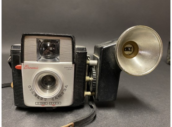 Vintage Kodak Brownie Starlet Film Camera