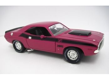 ERTL American Muscle 1970 Challenger T/A Panther Pink 1:18 Scale Diecast