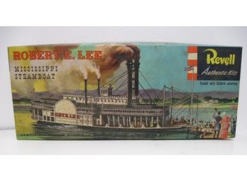 Vintage 1956 Revell H-328:198 Robert E Lee Mississippi Steamboat Model Never Built
