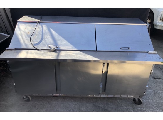Beverage Air Commercial Refrigerator And/or Freezer On Castors