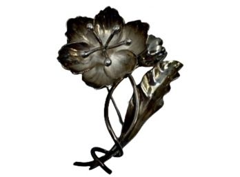 Signed Sterling Silver Flower Brooch/Pin