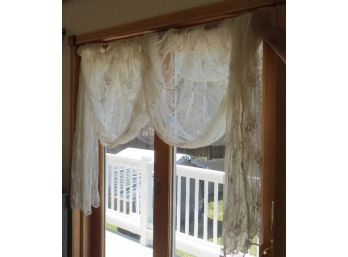 J. C. Penny Home Collection  Off White Lace Scarf Valances ~ 5 Valances Total