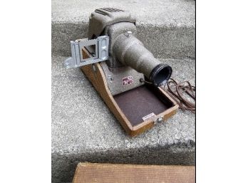 Gunmetal Gray Finish 1950's Shore Gun Cannon Style Reflex Brand Slide Projector - Orig Case