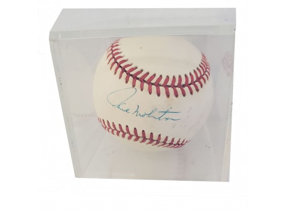 Hand Signed HOF Paul Molitor Official Rawlings Ball