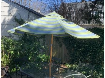 Patio Table Umbrella Or Umbrella For Extra Shade In Your Yard
