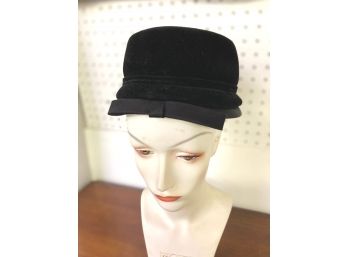 Fashionable 1920's-1930's Ladies Hat, Body Made In Italy