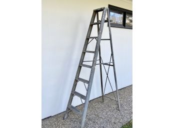 Lightweight 8 Foot Aluminum Step Ladder