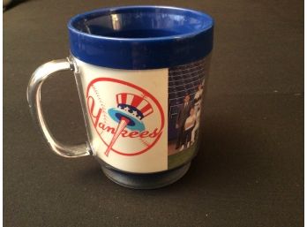 Vintage NY Yankees Souvenir Mug Made In USA Energizer