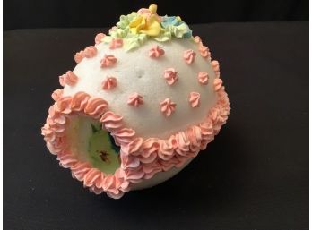 Vintage Decorated Sugar Egg With Diorama Inside
