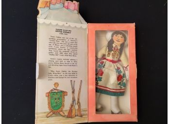 1979 Annie Oakley Hallmark Cloth Doll Famous Americans Series 1