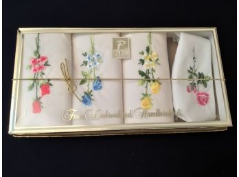 Set Of 4 Floral Embroidered Handkerchiefs In Gift Box