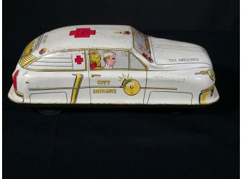 Fantastic 1940's / 1950's Tin Friction CITY AMBULANCE By LUPOR - Scarce Maker - Siren Sound AMAZING CONDITION