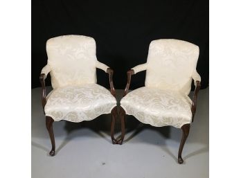 Lovely Pair Of Vintage French Style Fauteil / Armchairs - Light Cream Damask Upholstery - Beautiful Condition