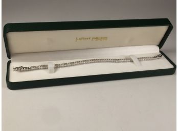 Fantastic Sterling Silver Box / 925 Tennis Bracelet - WELL MADE - Beautiful Crystal Clear Zircons WOW