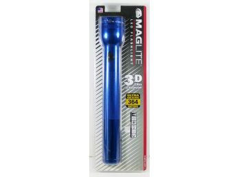 NEW In Package - MAGLite - 3 D Cell LED Flashlight Blue Metal Flashlight