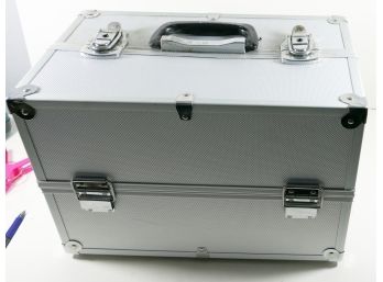 Aluminum Make-up, Parts, Artists, Storage And Carry Box With Handle And Strap - Adjustable