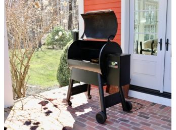 TRAEGER Electric Wood Fired Grill