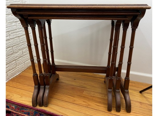 The Georgetown Galleries By Ritter Set Of 3 Nesting Mahogany Tables.