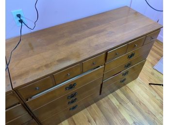 Vintage 'Ethan Allen  Baumritter' 6 Drawer Dresser