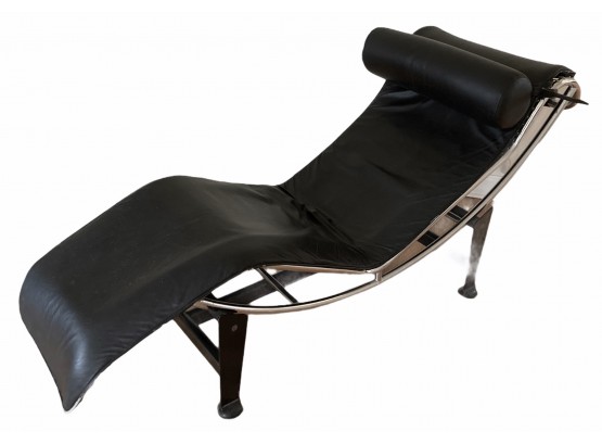 Vintage Le Corbusier LC4 Leather Lounge Chair (B)