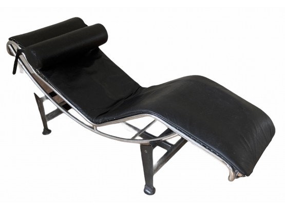 Vintage Le Corbusier LC4 Leather Lounge Chair (A)