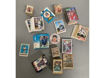 Miscellaneous Lot Of Older Baseball Cards - Sport History
